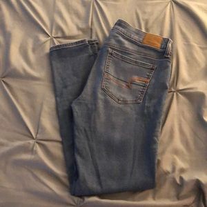 American Eagle skinny jeans